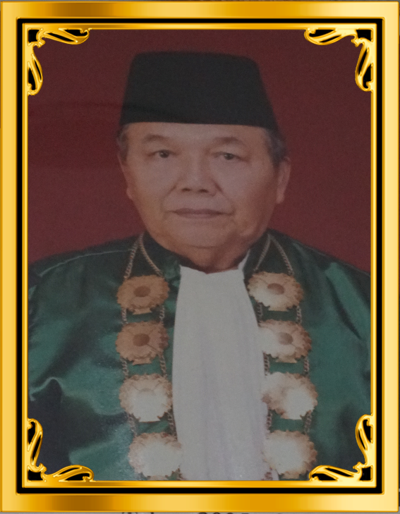 Drs. H Ahmad Syrahudin SH 